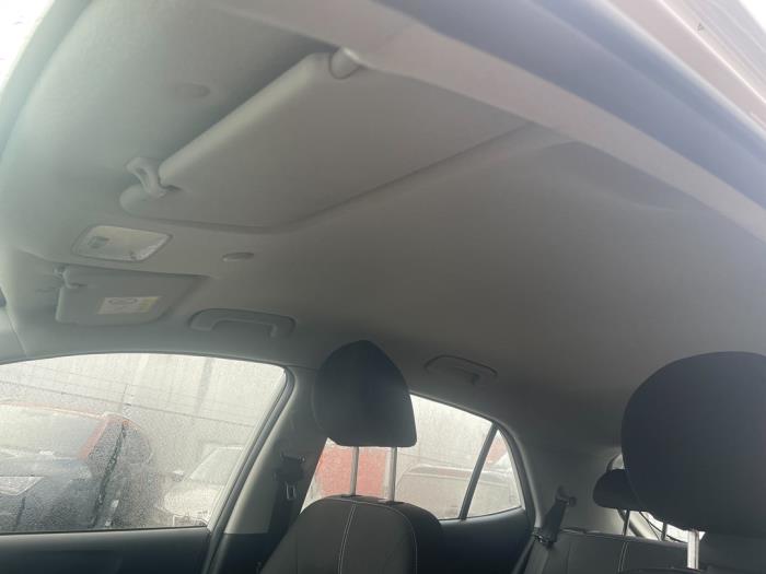 Kia Picanto 1.0 12V Sloopvoertuig (2018, Wit)