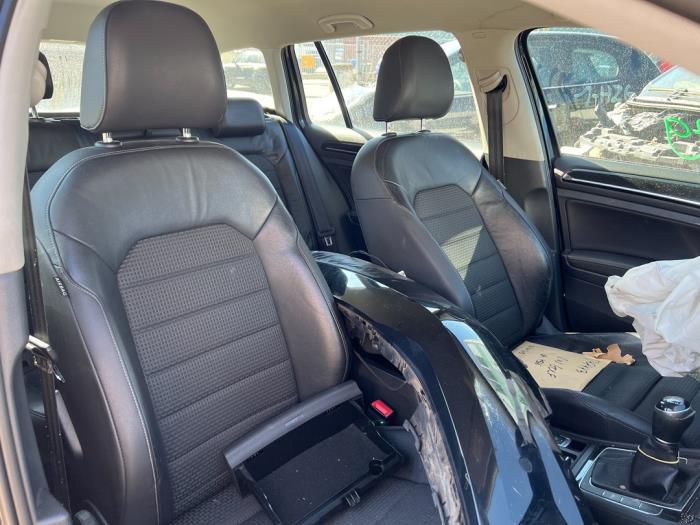 Volkswagen Golf VII Variant 1.6 TDI 16V Sloopvoertuig (2015, Zwart)