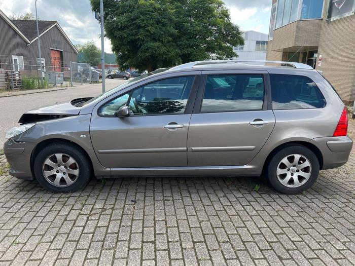 Peugeot 307 SW 1.6 16V Sloopvoertuig (2006, Grijs)
