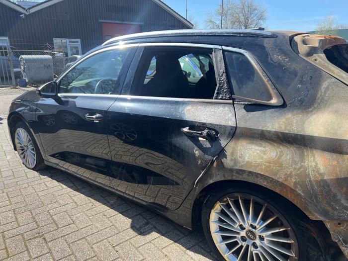 Audi A3 Sportback 1.4 45 TFSIe 16V Sloopvoertuig (2021, Zwart)