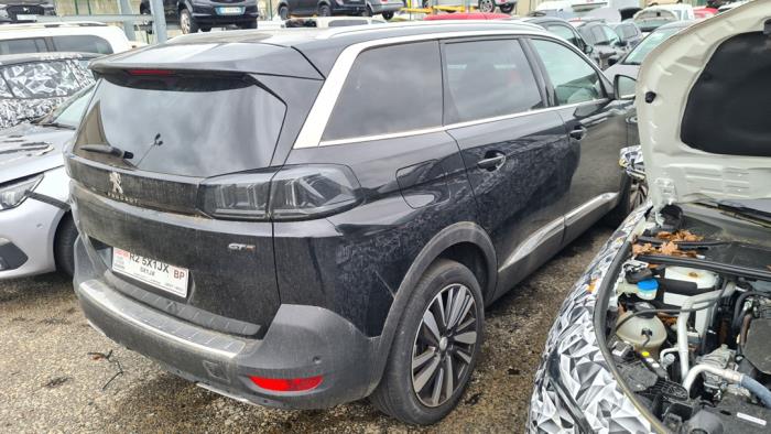 Peugeot 5008 II 2.0 BlueHDi 180 16V Sloopvoertuig (2021, Zwart)