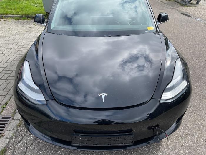 Tesla Model 3 Long Range AWD 75 kWh Sloopvoertuig (2019, Zwart)