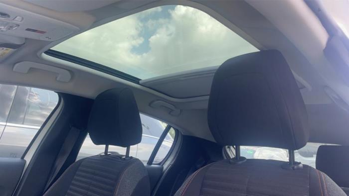 Peugeot 208 II 1.2 Vti 12V PureTech 75 Sloopvoertuig (2022, Wit)