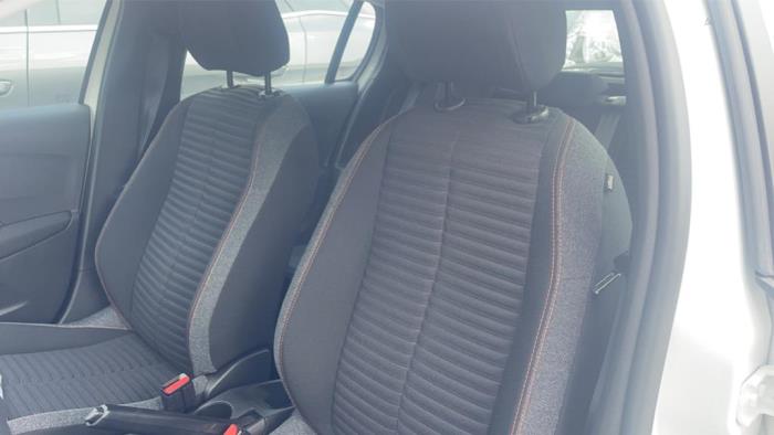 Peugeot 208 II 1.2 Vti 12V PureTech 75 Sloopvoertuig (2022, Wit)