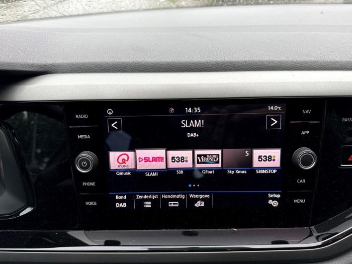 Volkswagen Polo VI 1.0 TSI 12V Sloopvoertuig (2018, Grijs)