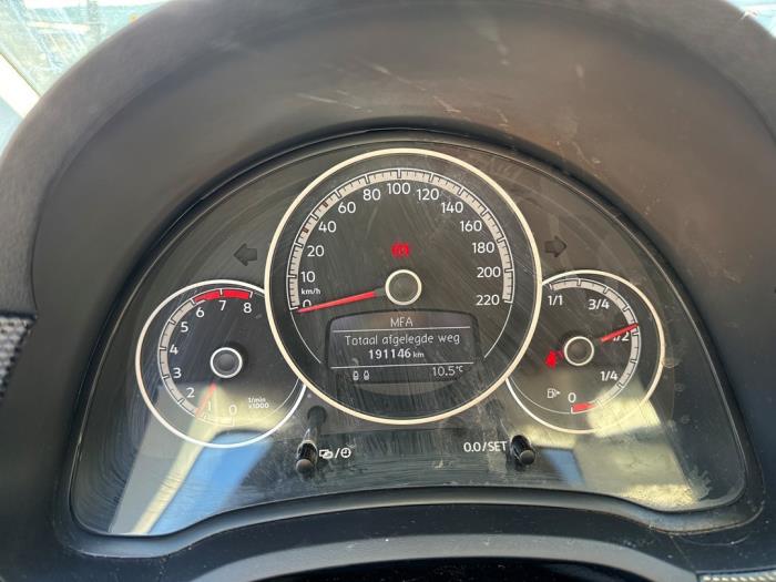 Volkswagen Up! 1.0 12V 60 Sloopvoertuig (2018, Wit)