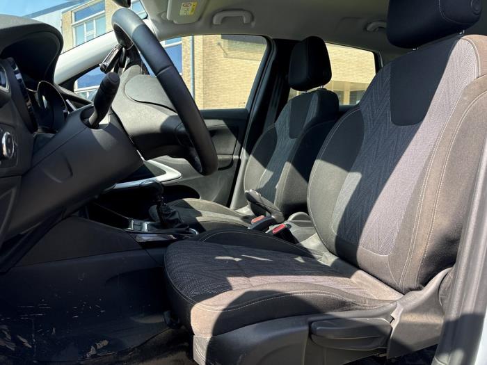 Opel Crossland 1.2 Turbo 12V Sloopvoertuig (2020, Wit)