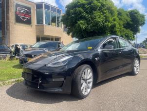 Tesla Model 3 Long Range 72kWh  (Sloop)