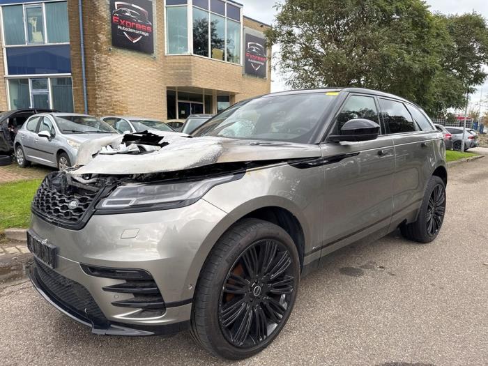 Landrover Range Rover Velar 2.0 D180 AWD Sloopvoertuig (2018, Grijs)