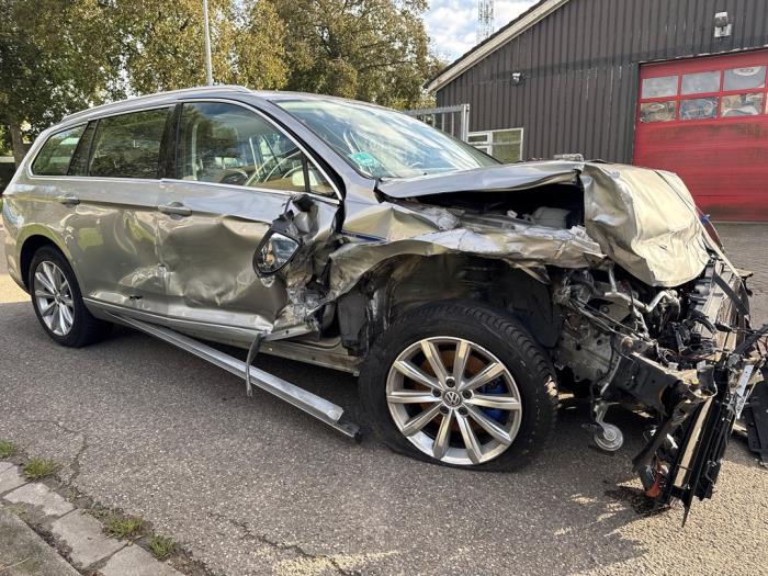 Volkswagen Passat Variant 1.4 GTE 16V Sloopvoertuig (2016, Grijs)