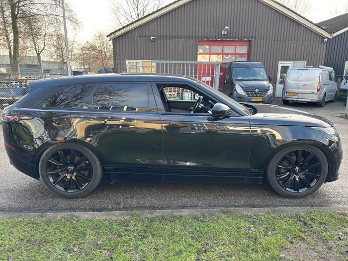 Landrover Range Rover Velar 2.0 D240 AWD Sloopvoertuig (2019)