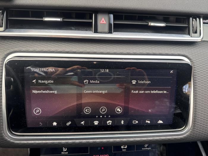 Landrover Range Rover Velar 2.0 D240 AWD Sloopvoertuig (2019)