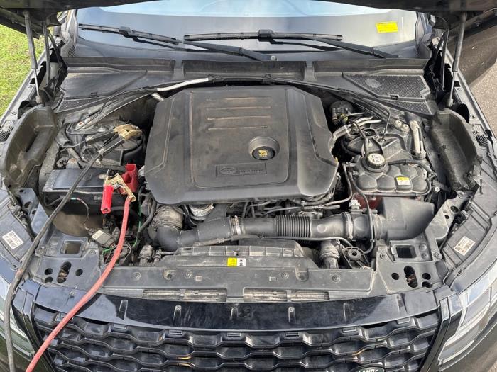 Landrover Range Rover Velar 2.0 D240 AWD Sloopvoertuig (2019)