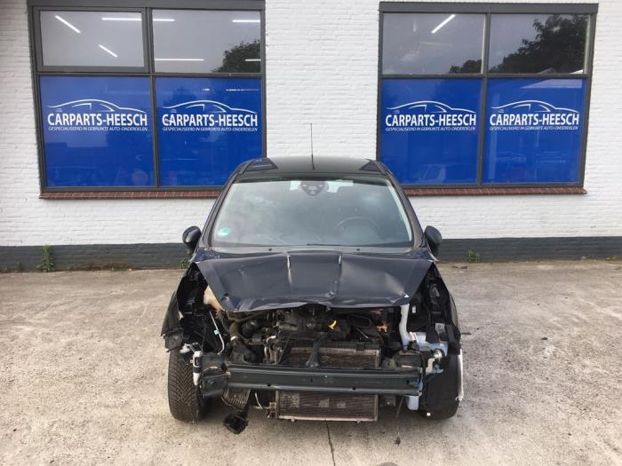 Ford B-Max 1.0 EcoBoost 12V 100 Sloopvoertuig (2014, Metallic, Zwart)