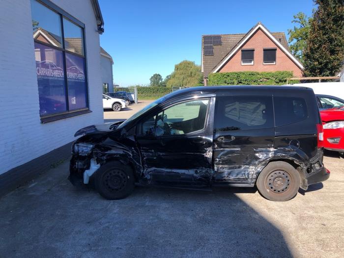 Ford Tourneo Courier 1.0 Ti-VCT EcoBoost 12V Sloopvoertuig (2016, Zwart)