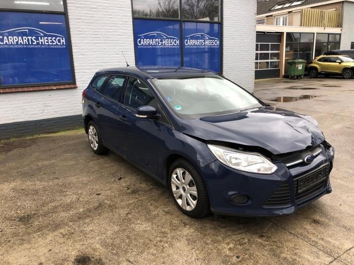 Ford Focus 3 Wagon 1.0 Ti-VCT EcoBoost 12V 100 Sloopvoertuig (2014, Blauw)