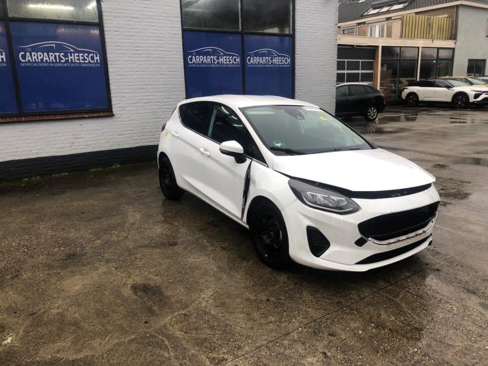 Ford Fiesta 7 1.0 EcoBoost Active 12V Hybrid 125 Sloopvoertuig (2022, Wit)
