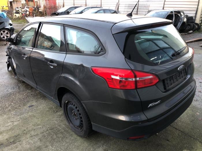 Ford Focus 3 Wagon 1.0 Ti-VCT EcoBoost 12V 125 Sloopvoertuig (2015, MAGNETIC)