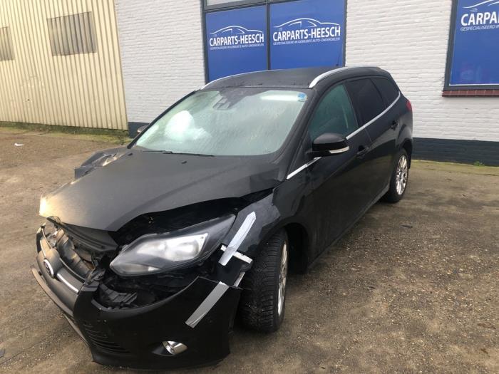Ford Focus 3 Wagon 1.6 EcoBoost 16V 150 Sloopvoertuig (2012, Metallic, Zwart)