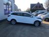 Ford Focus 3 Wagon 1.6 TDCi 115 Sloopvoertuig (2014, Roze, Wit)