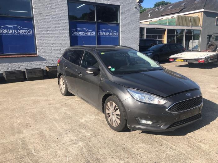 Ford Focus 3 Wagon 1.0 Ti-VCT EcoBoost 12V 125 Sloopvoertuig (2016, MAGNETIC)