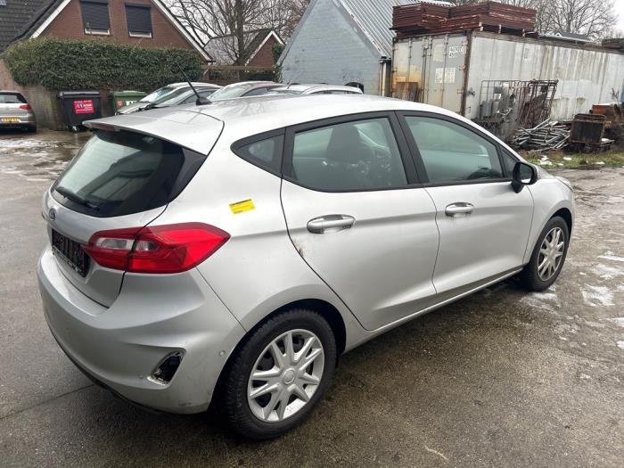 Ford Fiesta Sloopvoertuig (2019, Moondust, Zilver)