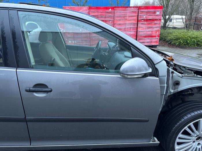 Volkswagen Golf V 1.6 FSI 16V Sloopvoertuig (2005, Grijs)