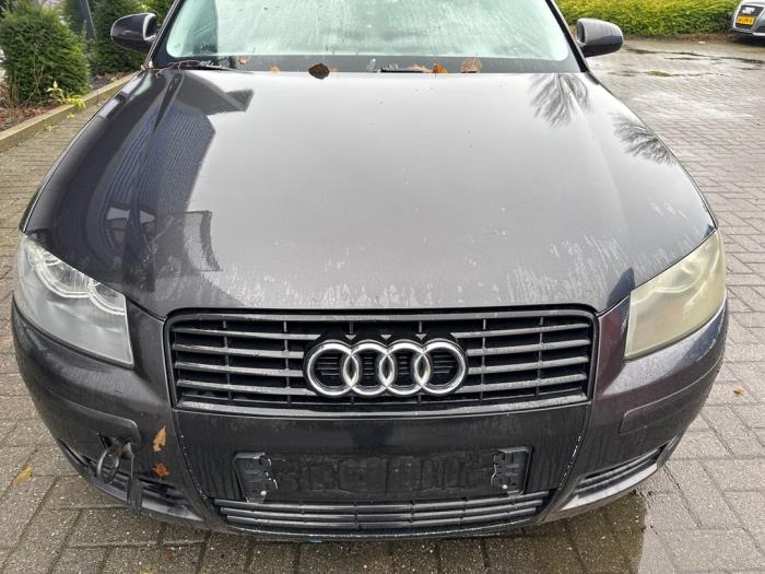 Audi A3 2.0 16V FSI Sloopvoertuig (2003, Grijs)