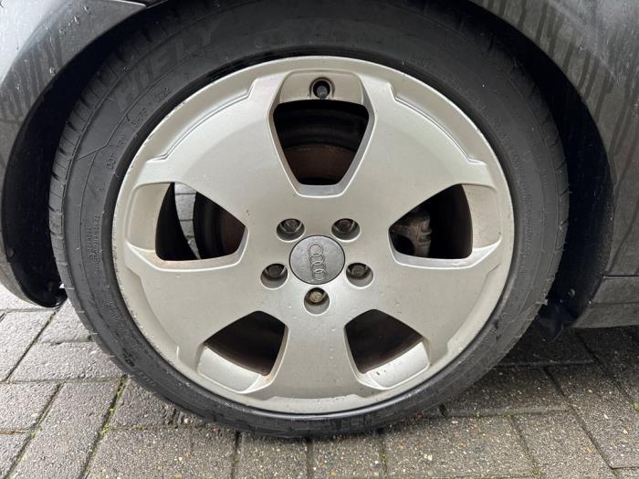 Audi A3 2.0 16V FSI Sloopvoertuig (2003, Grijs)