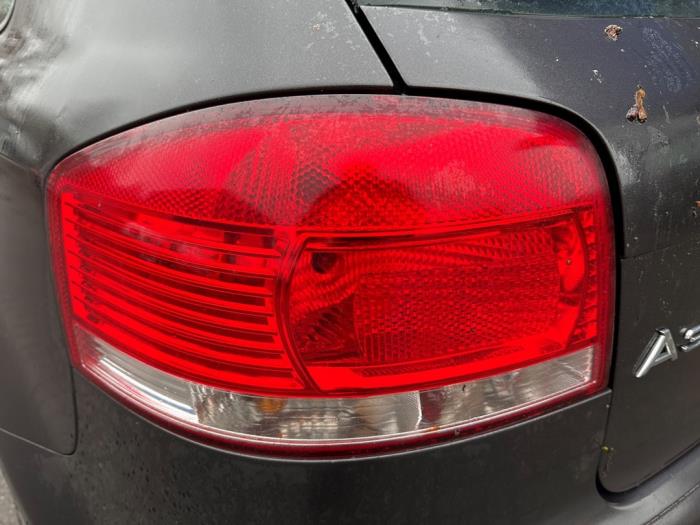 Audi A3 2.0 16V FSI Sloopvoertuig (2003, Grijs)