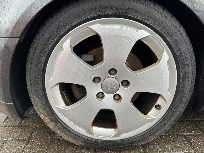 Audi A3 2.0 16V FSI Sloopvoertuig (2003, Grijs)