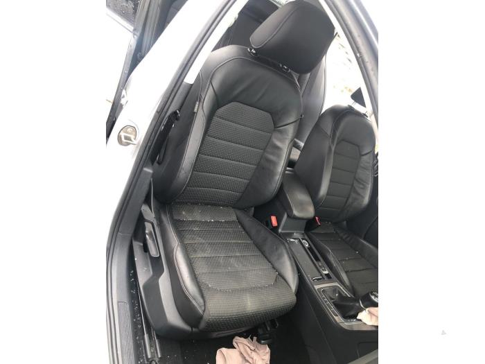 Volkswagen Golf VII 1.4 TSI 16V Sloopvoertuig (2016, Zilvergrijs)