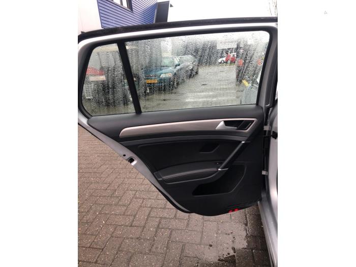 Volkswagen Golf VII 1.4 TSI 16V Sloopvoertuig (2016, Zilvergrijs)