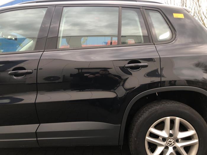 Volkswagen Tiguan 1.4 TSI 16V Sloopvoertuig (2009, Zwart)