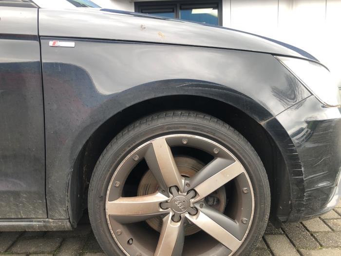 Audi A1 1.4 TFSI 16V 122 Sloopvoertuig (2010, Zwart)