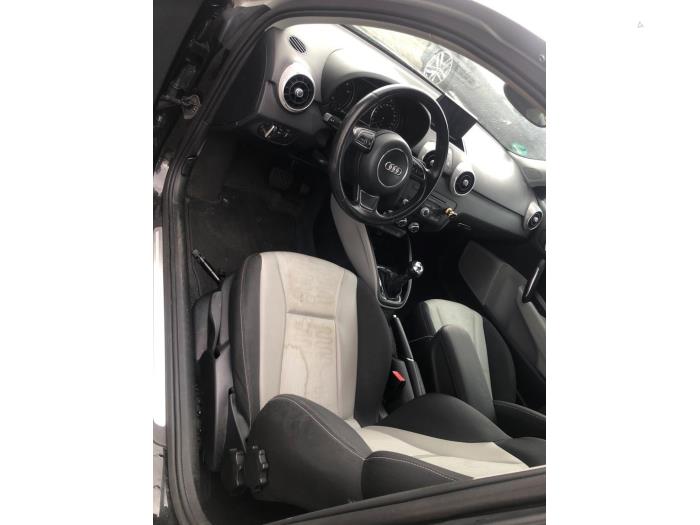 Audi A1 1.4 TFSI 16V 122 Sloopvoertuig (2010, Zwart)