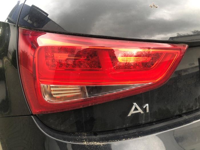 Audi A1 1.4 TFSI 16V 122 Sloopvoertuig (2010, Zwart)