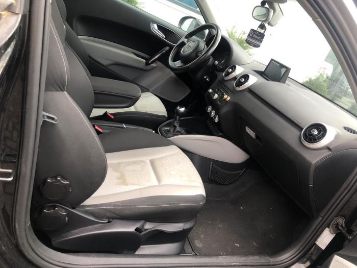 Audi A1 1.4 TFSI 16V 122 Sloopvoertuig (2010, Zwart)