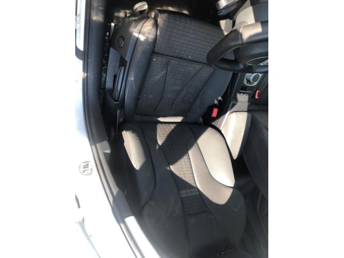 Audi A3 Limousine 1.4 TFSI ACT 16V Sloopvoertuig (2014, Wit)