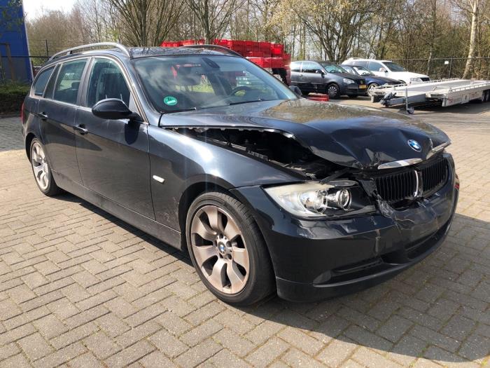 BMW 3 serie Touring 320d 16V Corporate Lease Sloopvoertuig (2007, Zwart)