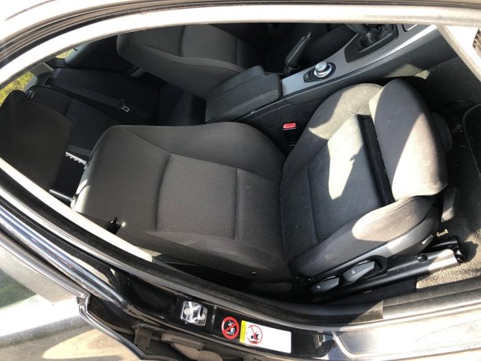 BMW 3 serie Touring 320d 16V Corporate Lease Sloopvoertuig (2007, Zwart)