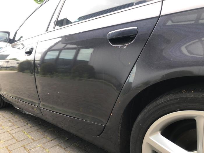 Audi A6 3.2 V6 24V FSI Quattro Sloopvoertuig (2006, Grijs)