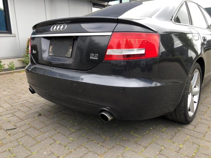 Audi A6 3.2 V6 24V FSI Quattro Sloopvoertuig (2006, Grijs)