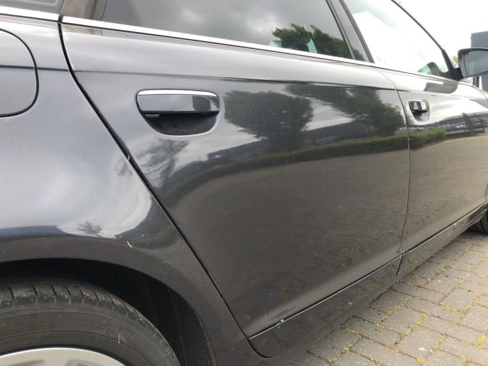 Audi A6 3.2 V6 24V FSI Quattro Sloopvoertuig (2006, Grijs)