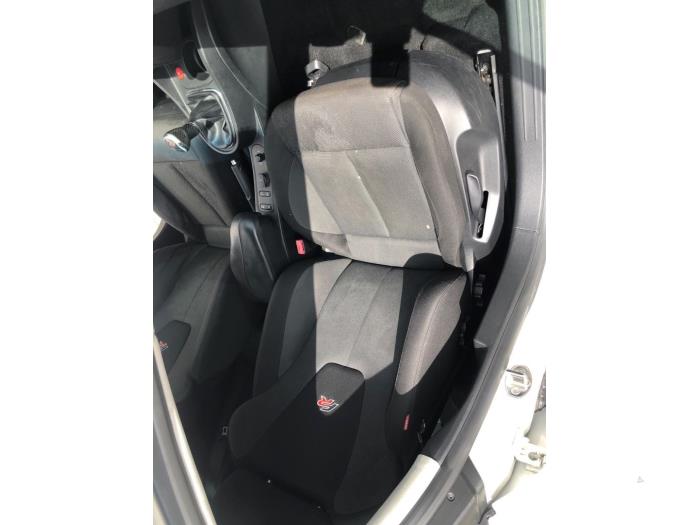 Seat Leon 2.0 TFSI FR 16V Sloopvoertuig (2007, Wit)