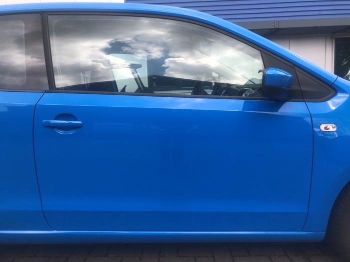 Volkswagen Up! 1.0 12V 60 Sloopvoertuig (2015, Blauw)