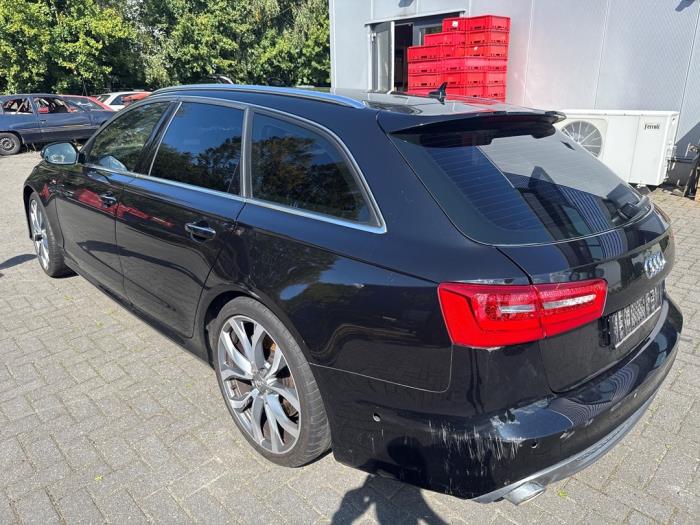 Audi A6 Avant 3.0 TDI V6 24V Quattro Sloopvoertuig (2012, Zwart)