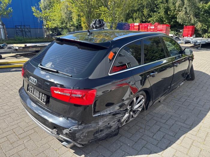 Audi A6 Avant 3.0 TDI V6 24V Quattro Sloopvoertuig (2012, Zwart)