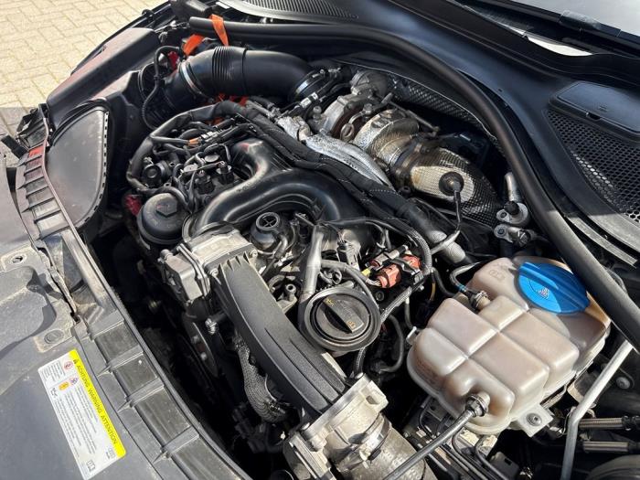 Audi A6 Avant 3.0 TDI V6 24V Quattro Sloopvoertuig (2012, Zwart)