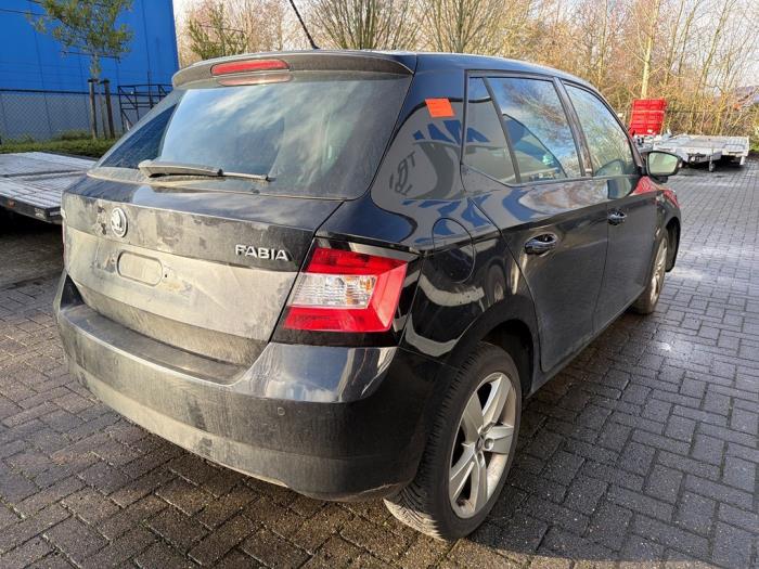 Skoda Fabia III 1.2 TSI 16V Sloopvoertuig (2016, Zwart)